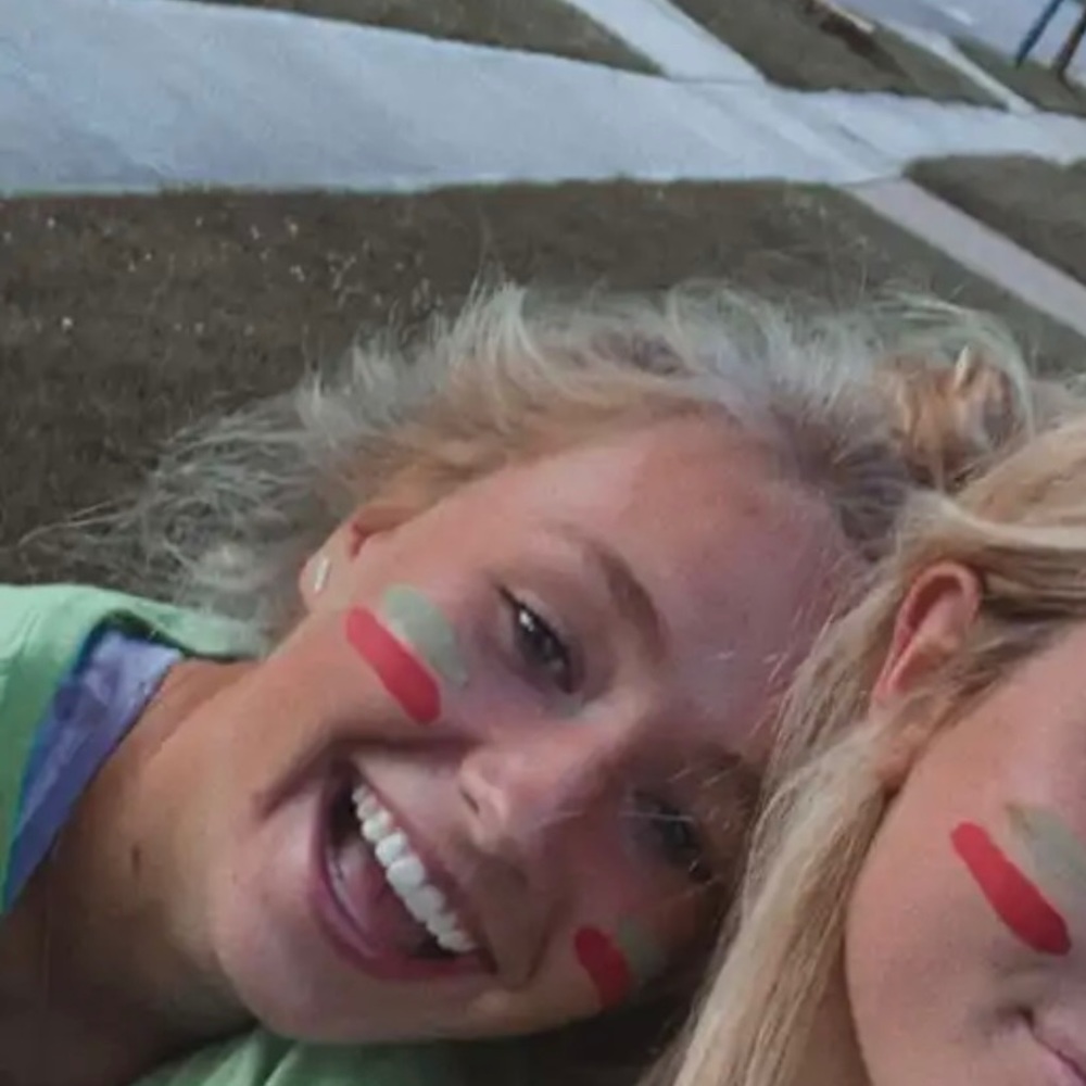 Meet your Posher, Ivy